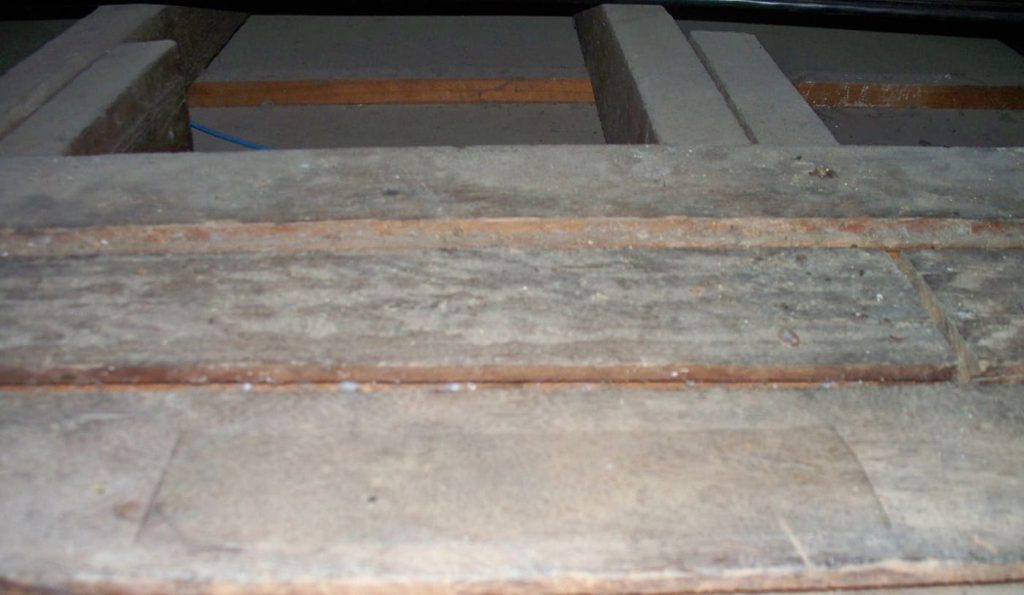 Lead dust testing in ceiling